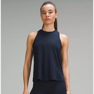 BNWT Lululemon Ultralight Hip-Length Tank Top Size 10